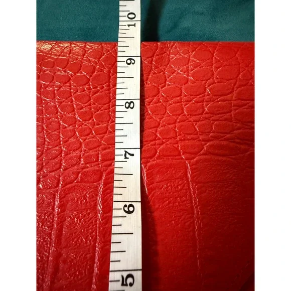 Vintage Valentino Red Embossed Leather Envelope Clutch Laptop Sleeve 14 Bag